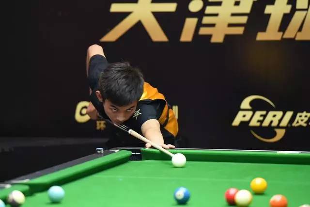 引入年轻球 引入年轻球