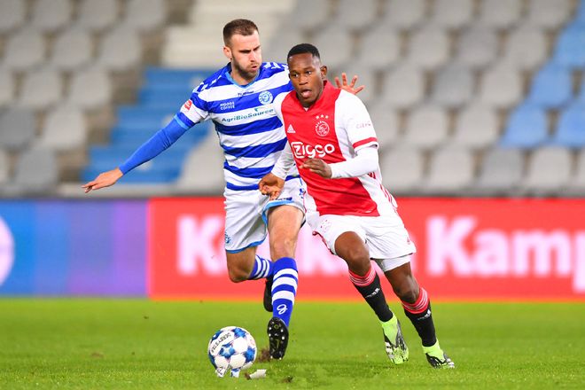 她将带来更 她将带来更