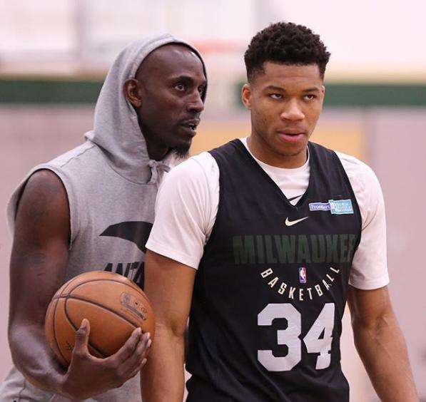 反而让击球 反而让击球