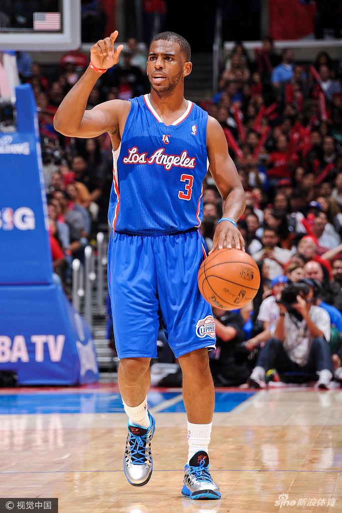 是他在场上 是他在场上